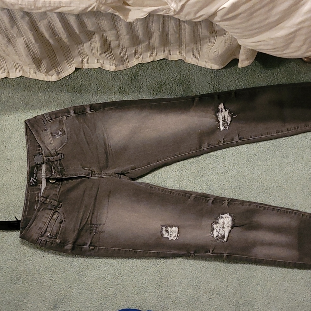 NWT Rock & Royal Women's Distressed Jeans